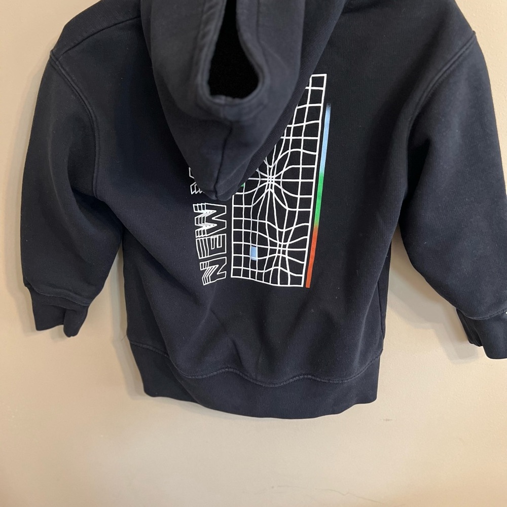 Zara black sweat shirt. - Picture 3 of 4